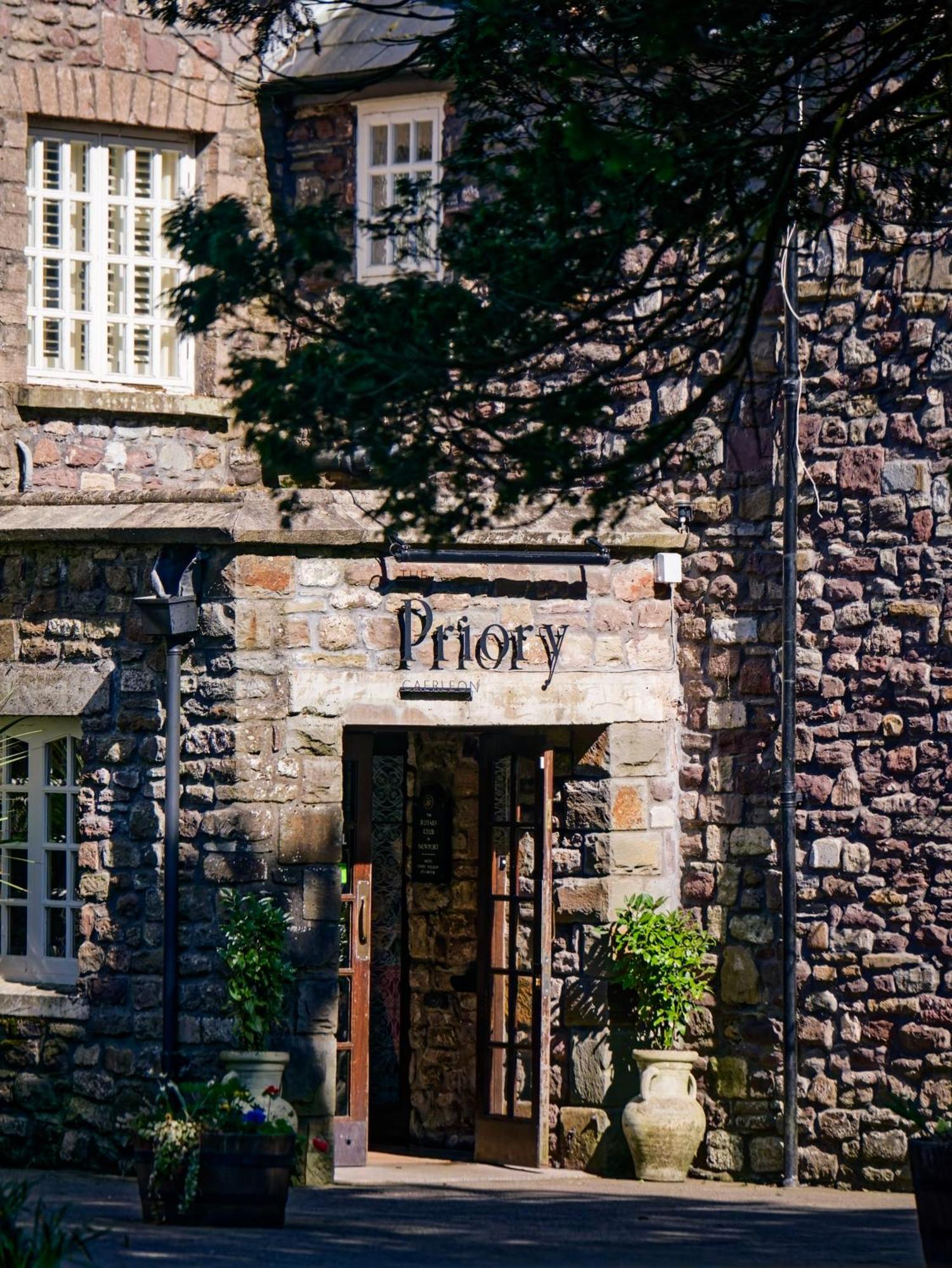 The Priory Hotel Нюпорт Екстериор снимка
